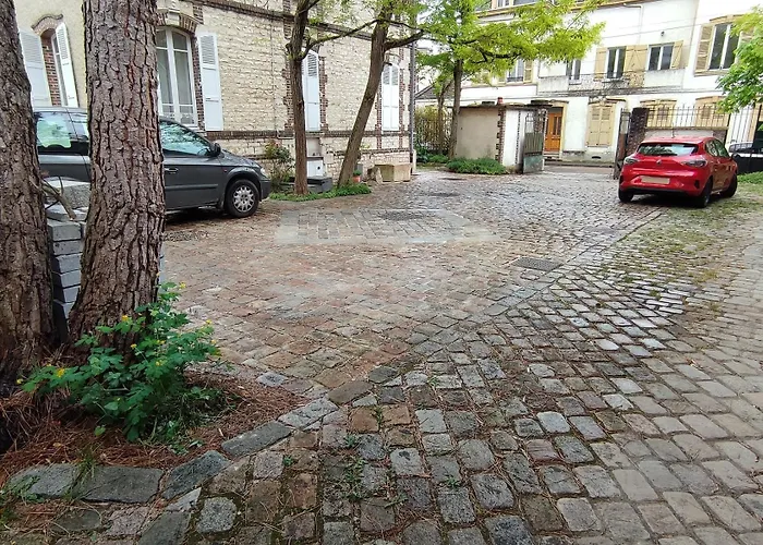 Au Fil De Troyes