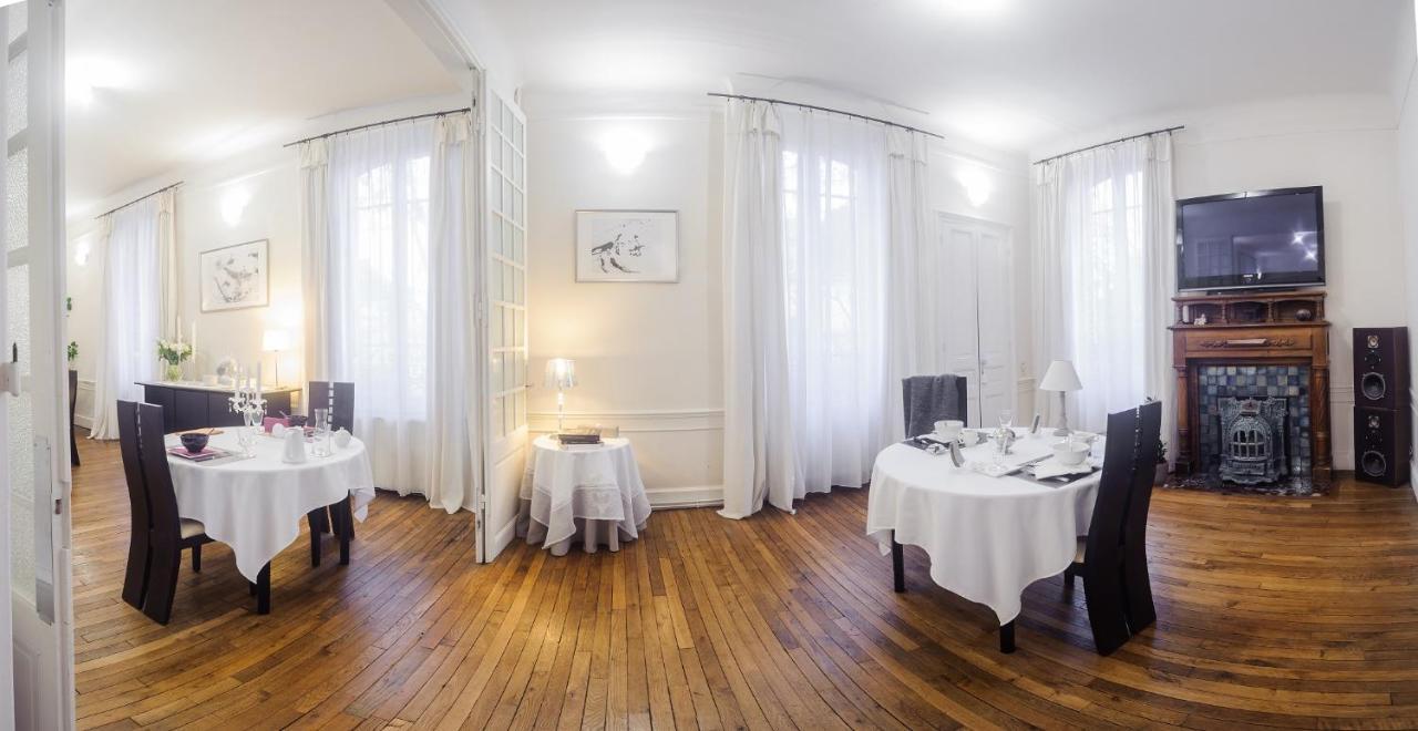 Au Fil De Troyes Bed & Breakfast